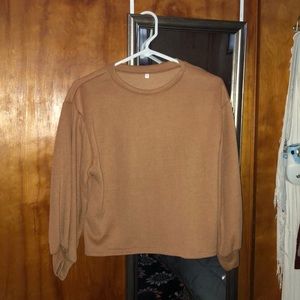 lantern sleeve crop top